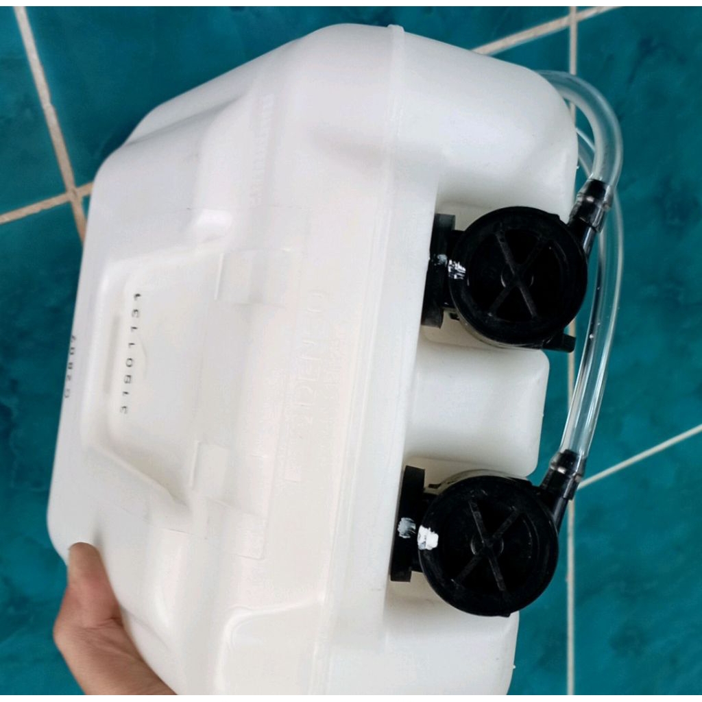 Tabung Reservoir Tampungan Cadangan Air Wiper Kijang Kapsul LGX 1997-2004 PNP