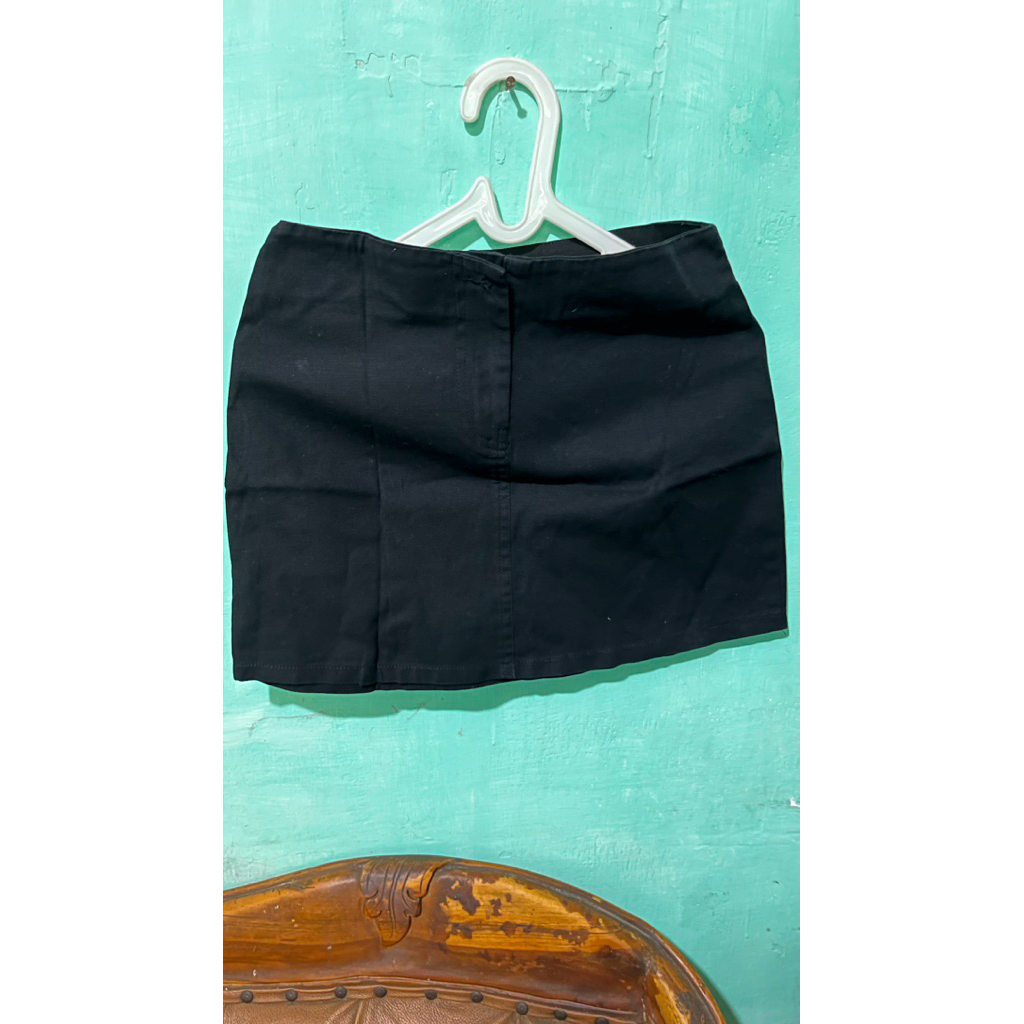 Rok Pendek Mini Skirt Hitam