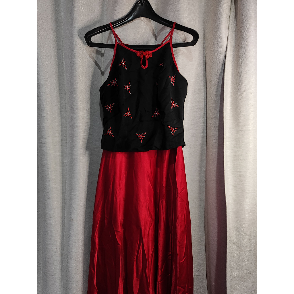 Preloved Gaun Wedding Pesta / Long Party Red Dress Wanita Elegan