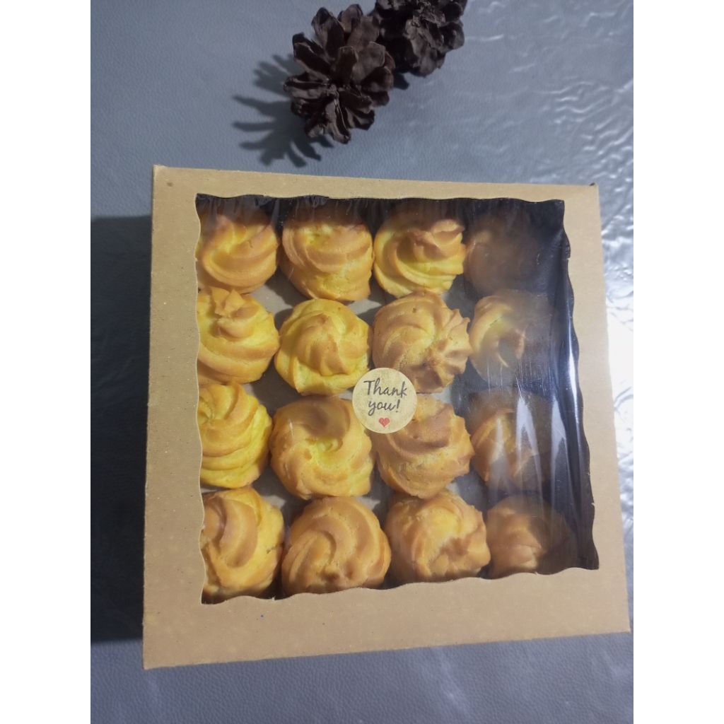 Kue Sus isi Vla Vanila  murah dan  lembut 1 pak isi 15 pcs