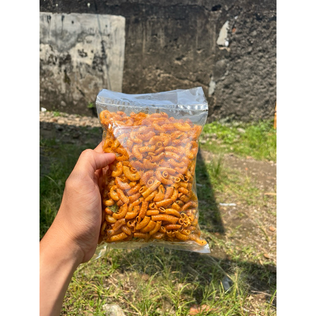 

makroni cikruh pedes daun jeruk 500 gr