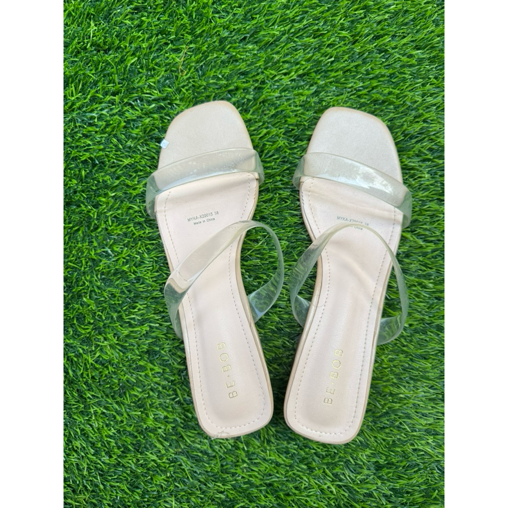 Preloved sandal heels wanita transparan by be-bob