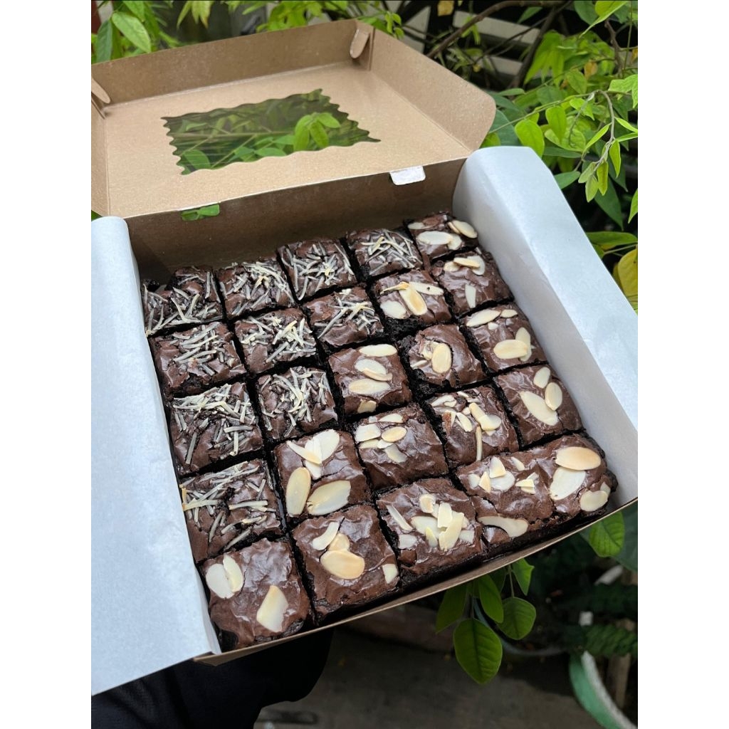 

Fudgy Brownies by browniess_bae