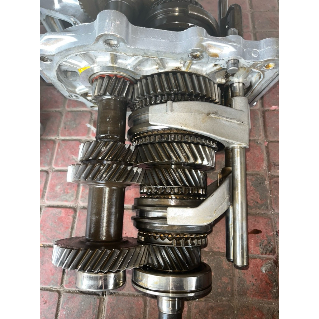 TRANSMISI PANTHER 2.5 ORIGINAL