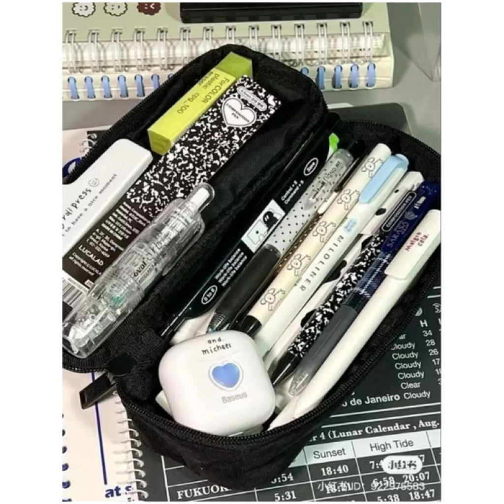 

Pencil Case Casual Medium Anak & Remaja