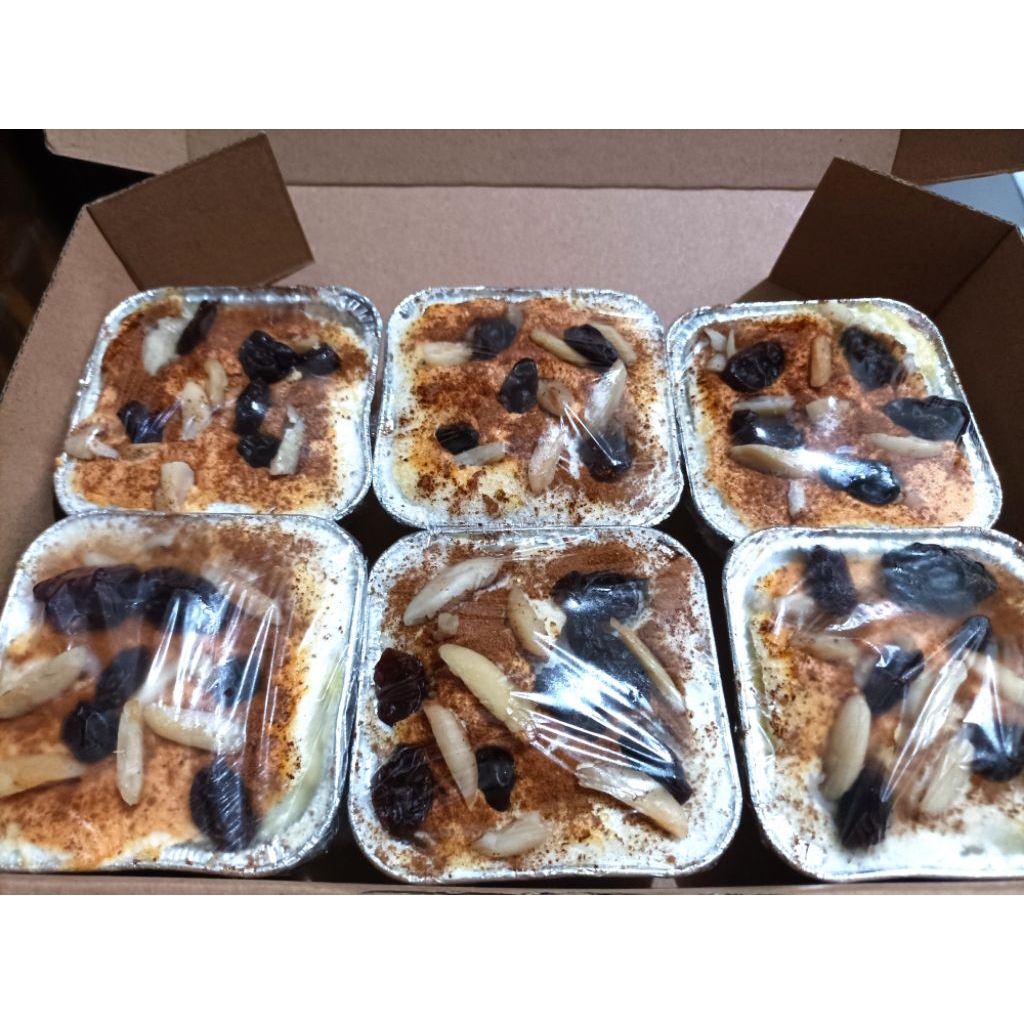 

Klappertart cup ukuran S (6,5 x 6,5 cm)