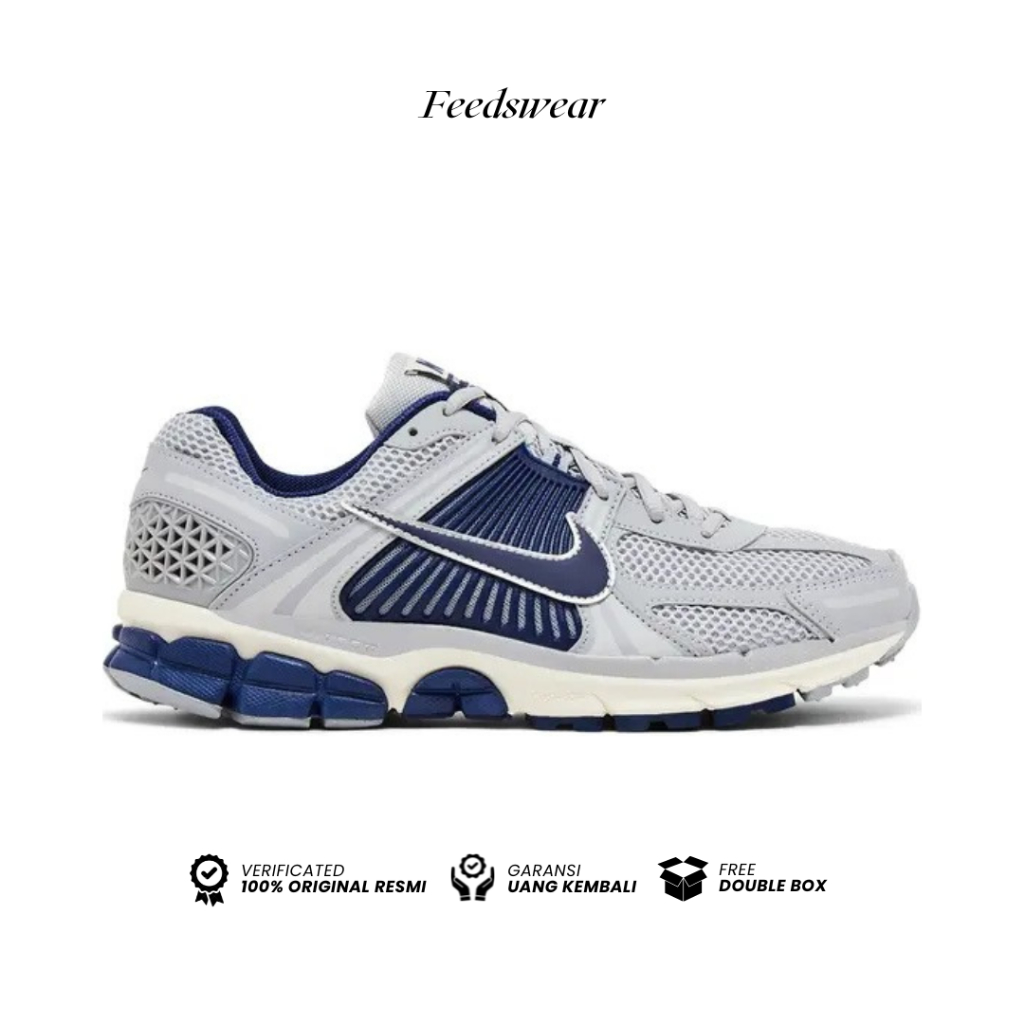 Nike Zoom Vomero 5 'Yankees'