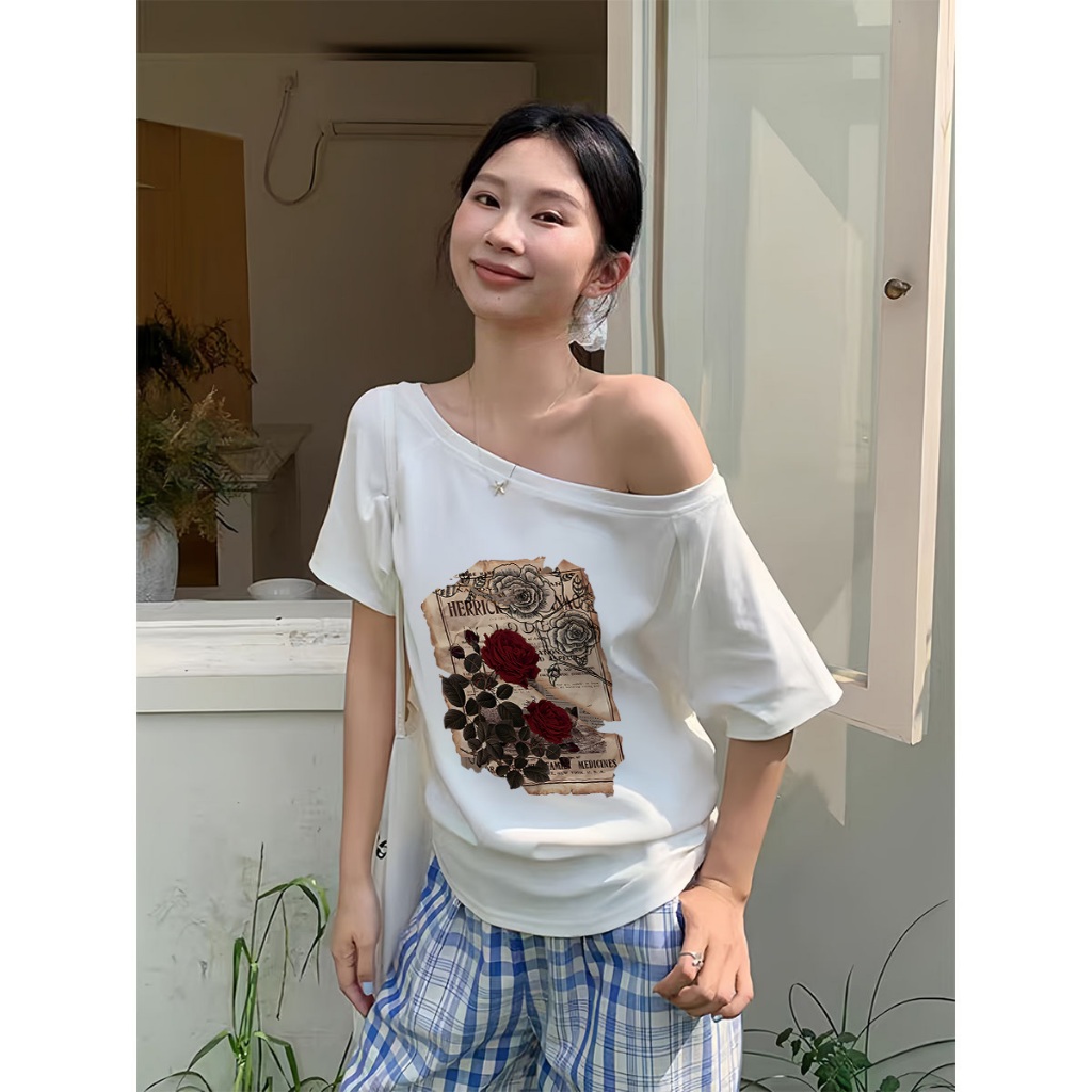 JW Kaos Wanita Gaya Jalanan Amerika | Vintage Rose Print | White Seksi Tshirt Y2k Asymmetrical Offsh