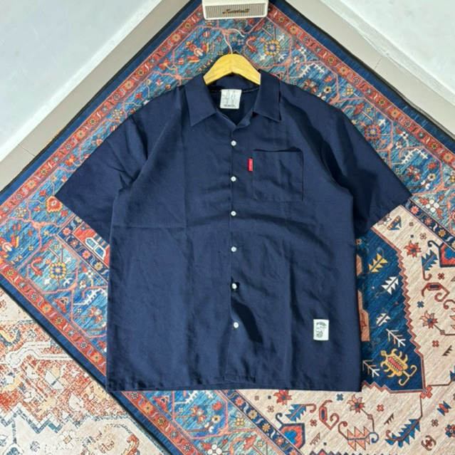 KEMEJA PENDEK D-LAND OPEN COLLAR HITAM SECOND