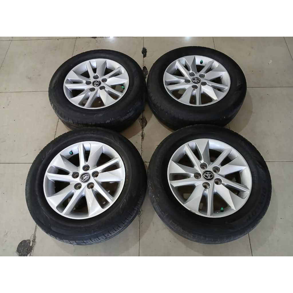 Velg Mobil Bekas Copotan STD INNOVA R16X6 H5X114,3 BAN 205 65 R16