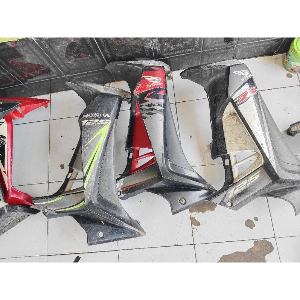 bodi sayap supra x 125 batman original