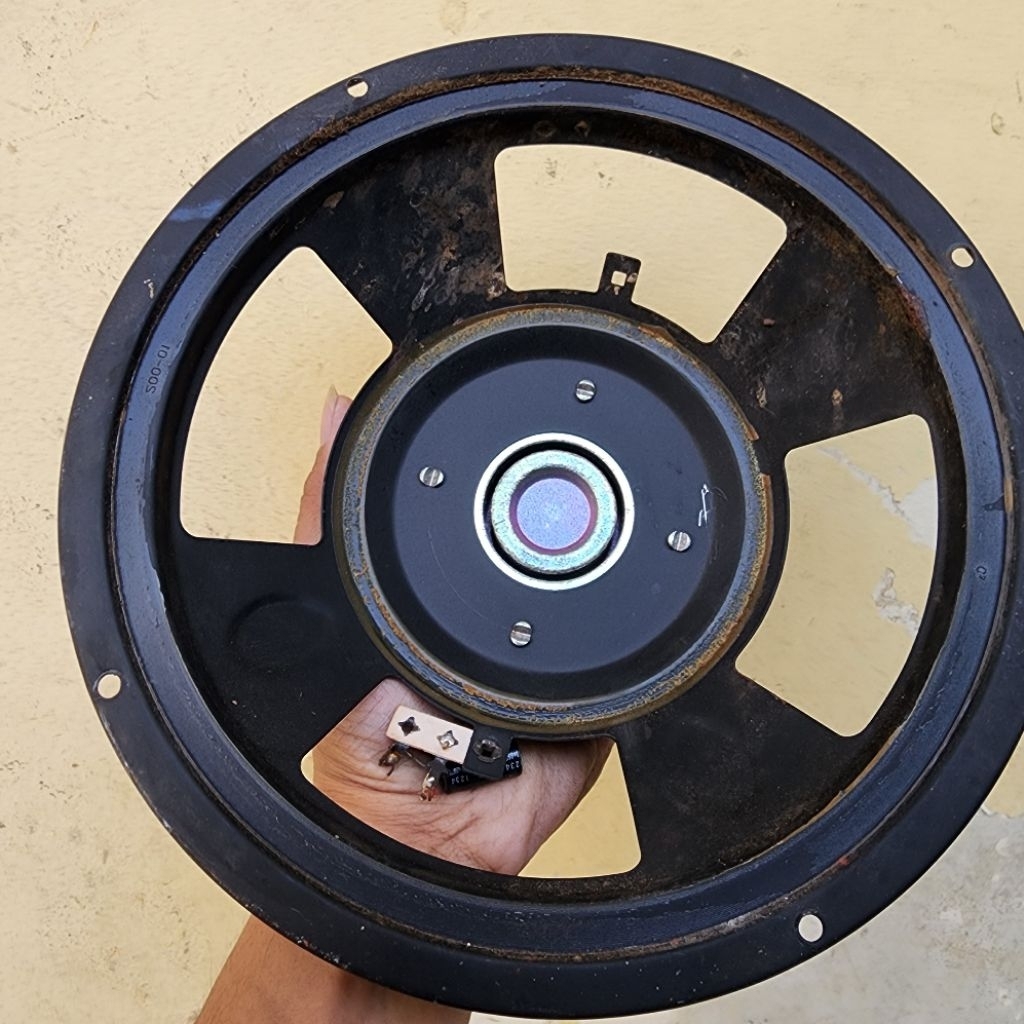 Frame Rangka Speaker 8in Polytron Sub