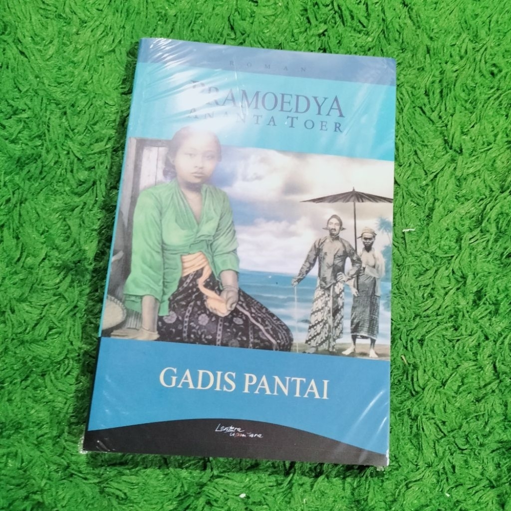 NOVEL SASTRA PRAMOEDYA ANANTA TOER GADIS PANTAI