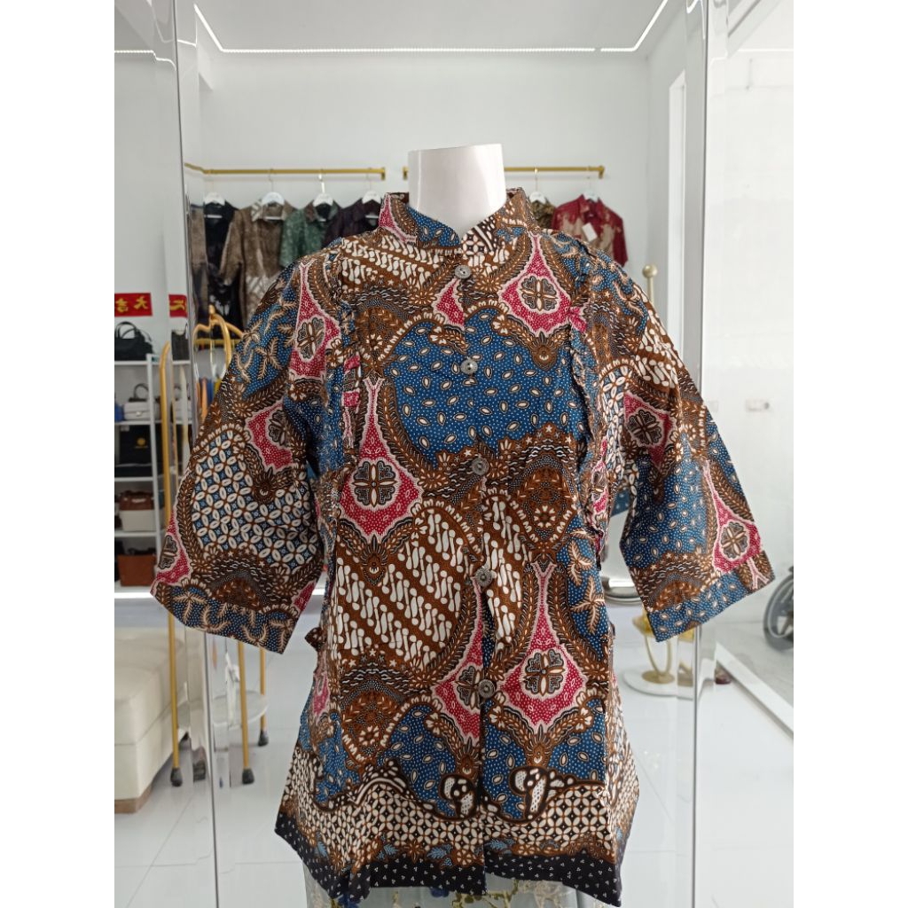 BLOUSE BATIK KENCANA UNGU LABEL BIRU