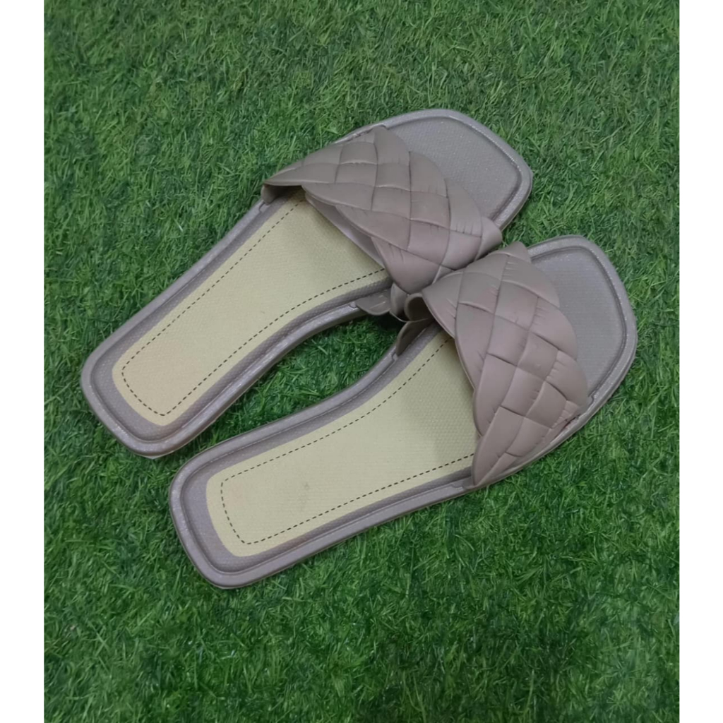 BolonI BL Premio Gisel Uk 37-40 | Sandal Wanita Simpel | Sandal Selop Wanita (CSDS)
