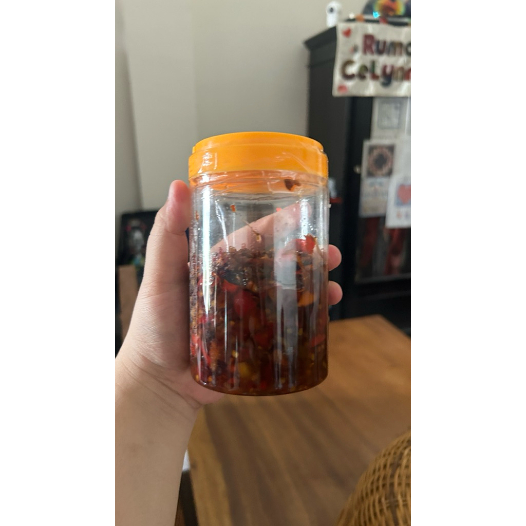 

Tempe Orek dan Sambal Bawang Rumah Celynnzo