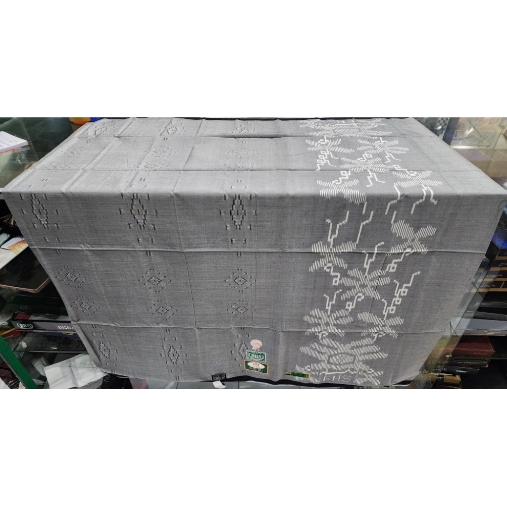 Sarung BHS FULL SUTRA 210 Motif CCT Silver