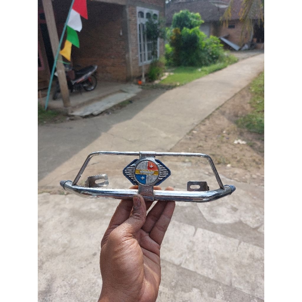 Bemper Belakang Vespa Super Sprint Bajaj