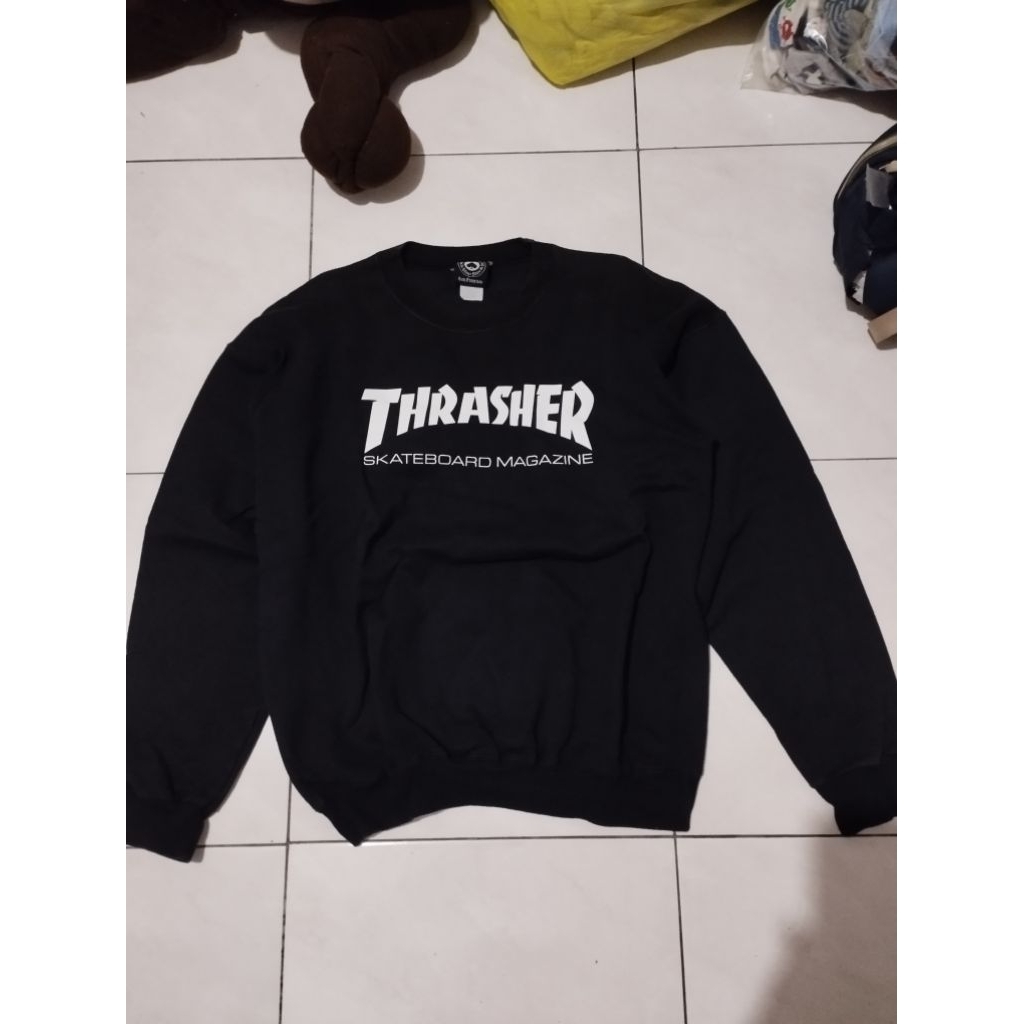Crewneck Thrasher