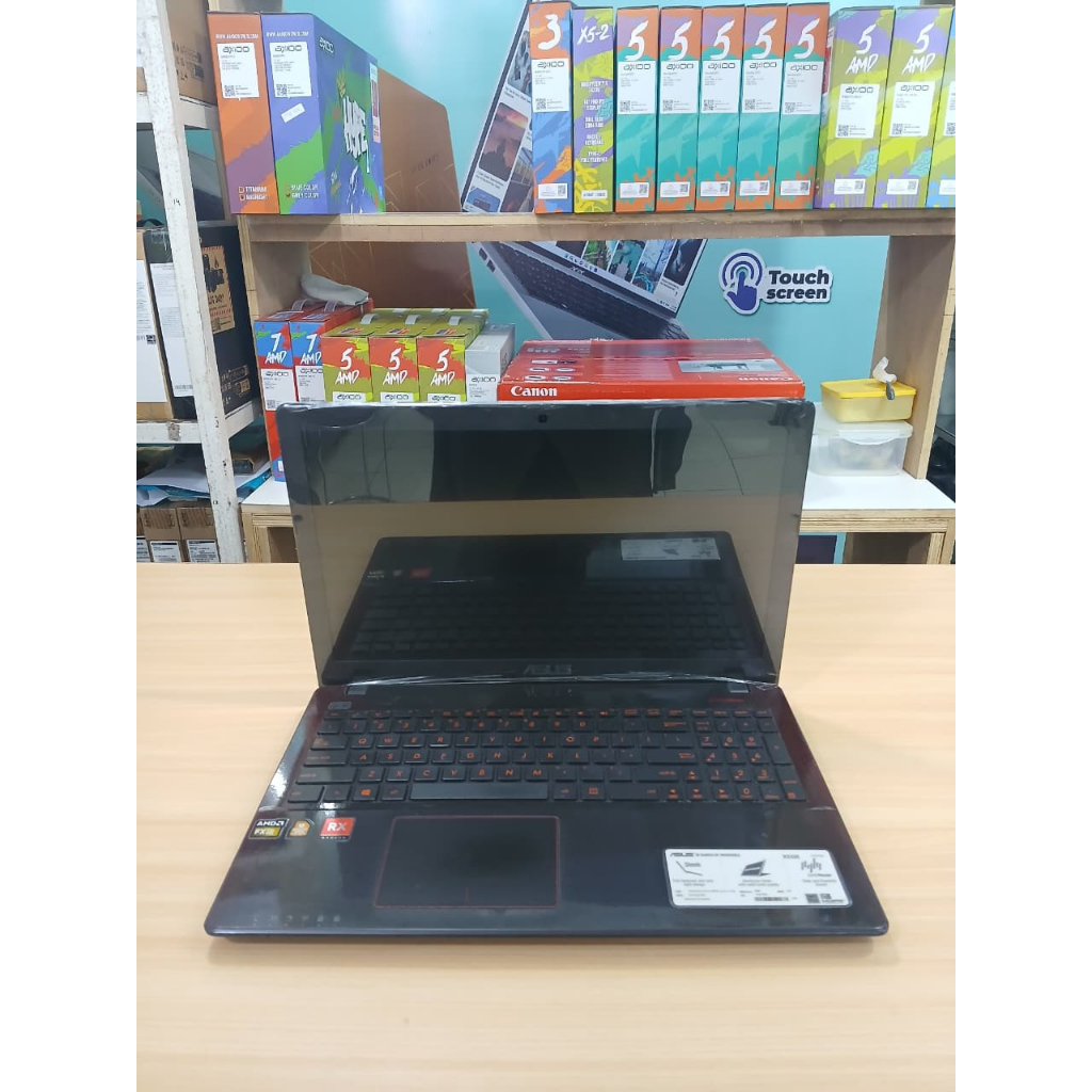 ASUS X550I AMD FX-9830P 8/128 RedBlack 15.6" FHD SECOND