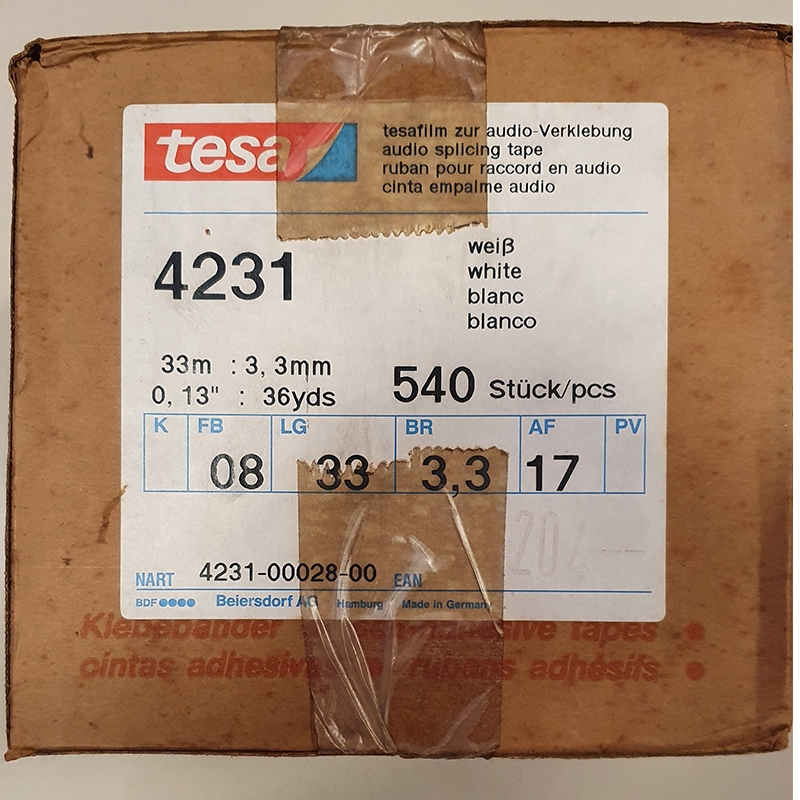 

TESA SPLICING TAPE 540 ROL, 3.3 mm , 33 METER, PLAK BAND / PITA SAMBUNG