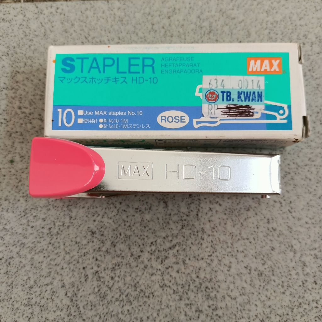

Steples Stapler Staples MAX 10 Pink Rose