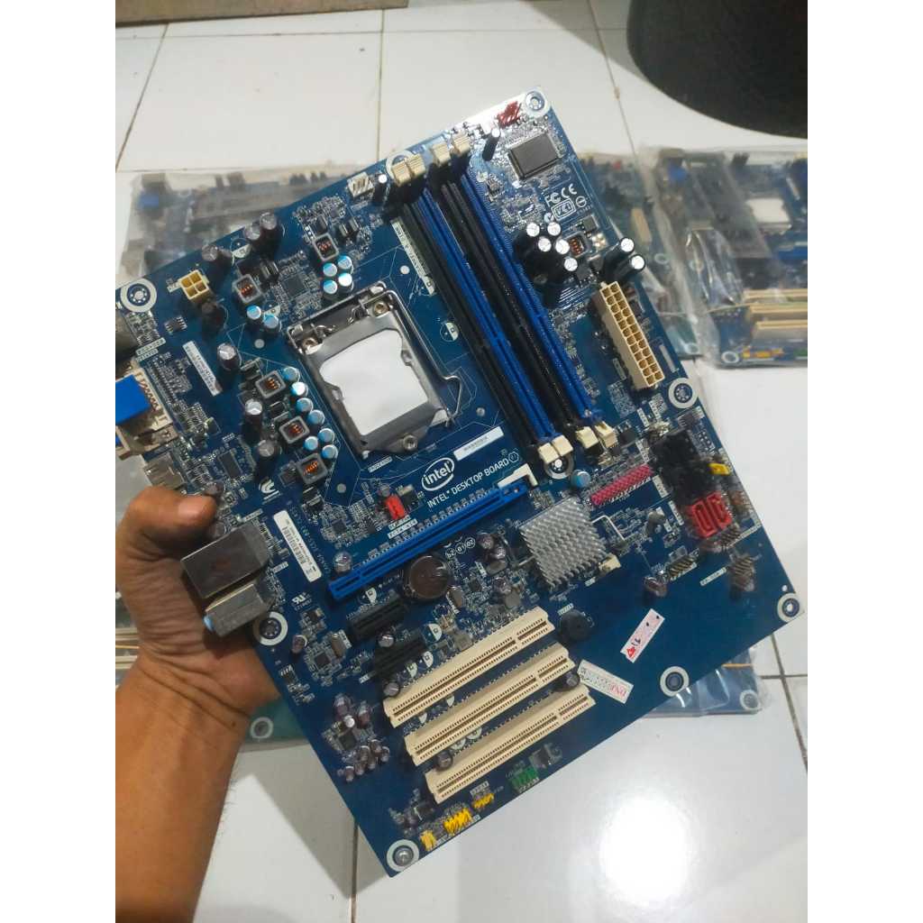 MOBO INTEL DH55HC SOCKET 1156 FULL ATX GAMING SLOT RAM 4