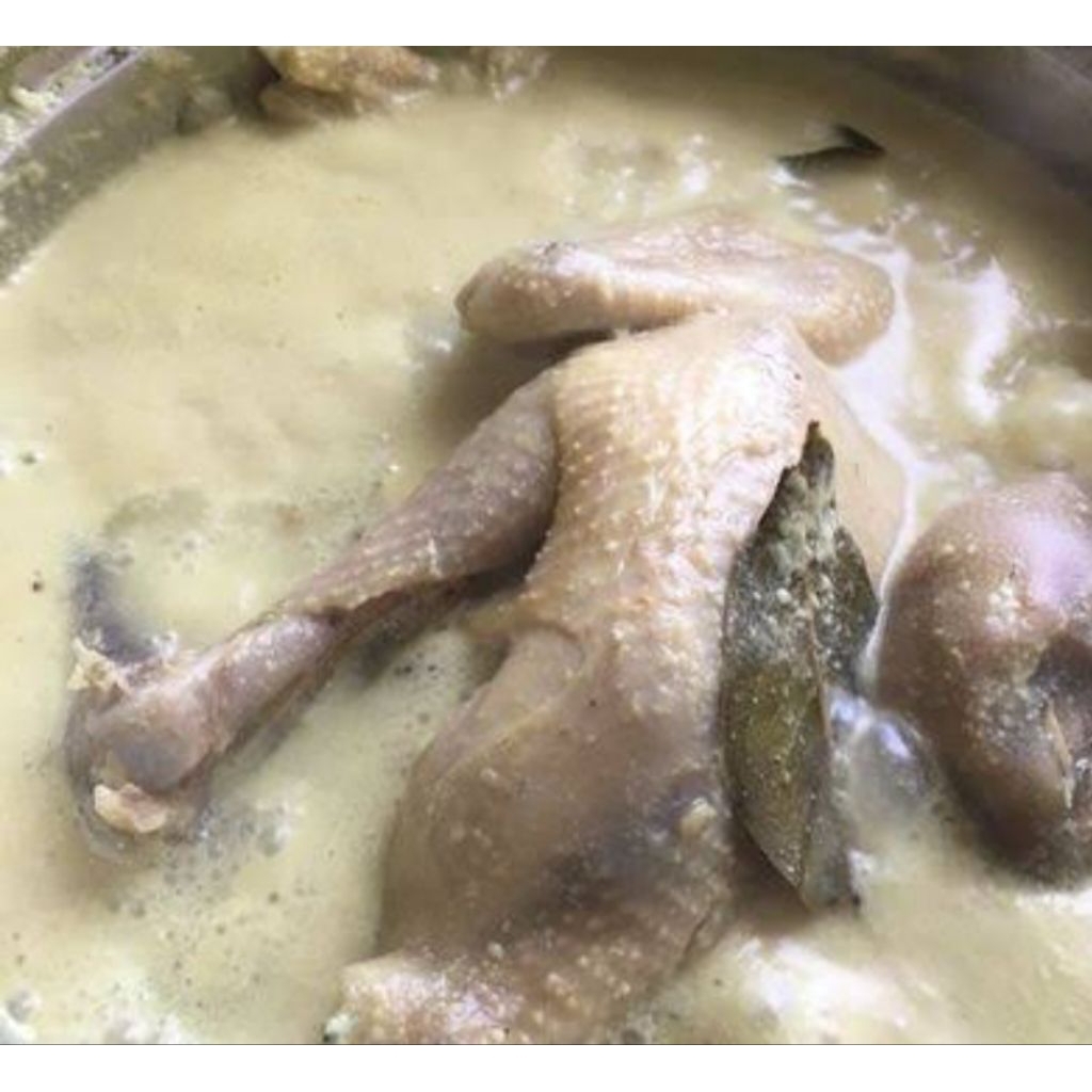 Ingkung ayam (Pre order)