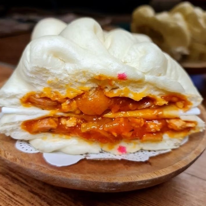 

Bakpao Ayam Sosis Bbq