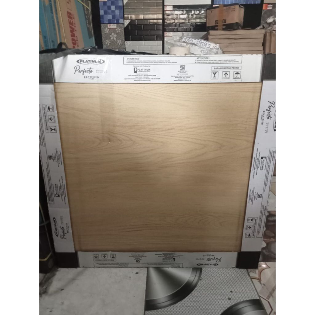 Granit 80x80 Platinum Palermo Cream/matt