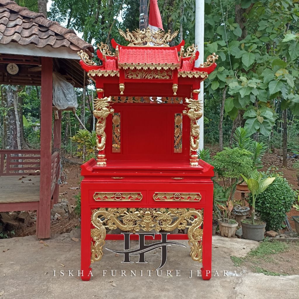 MEJA ALTAR NAGA_MEJA SEMBAYANG CINA_MEJA ALTAR DUCO MERAH COMBINASI GOLD