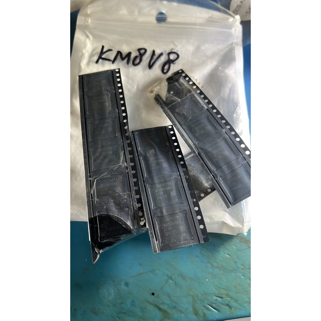 km8v8001jm ic ufs KM8V8001JM 8/128 gb new clean