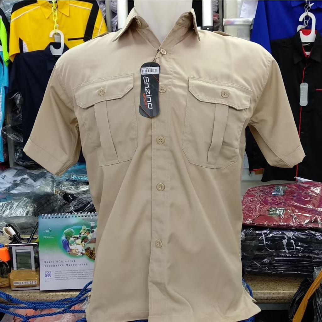 Kemeja PDL PDH Seragaman Pabrik Lengan Pendek/Kemeja Tectikal Pria Polos Warna Cream