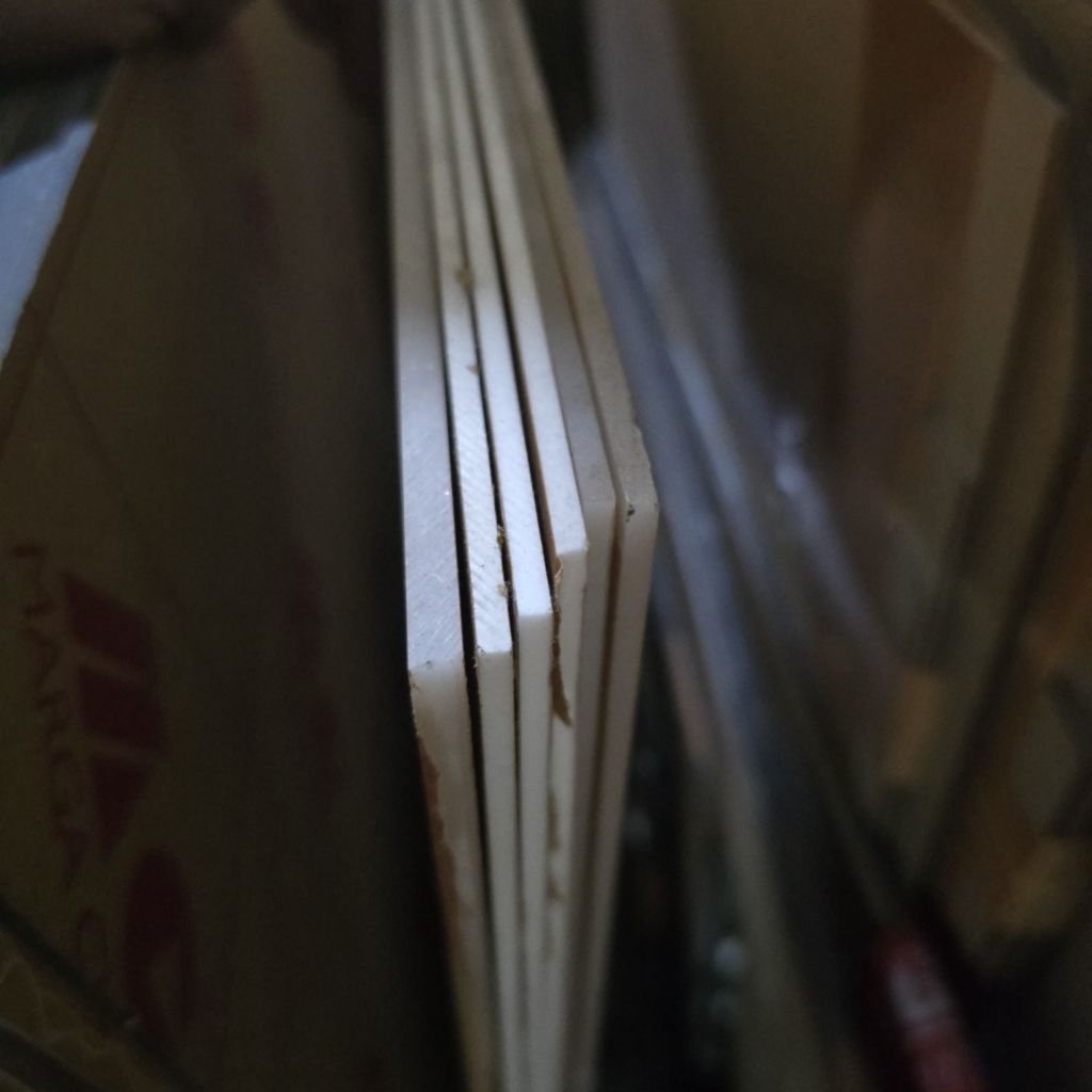 

Akrilik WARNA MC potongan Uk 100cm x 50cm Tebal 3mm - 4mm - 5mm ACRYLIC