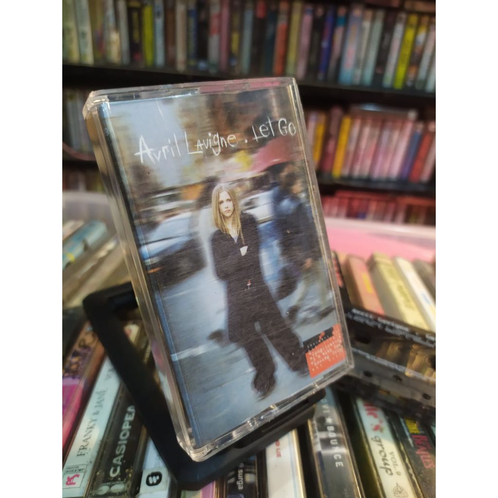 KASET PITA AVRIL LAVIGNE LET GO