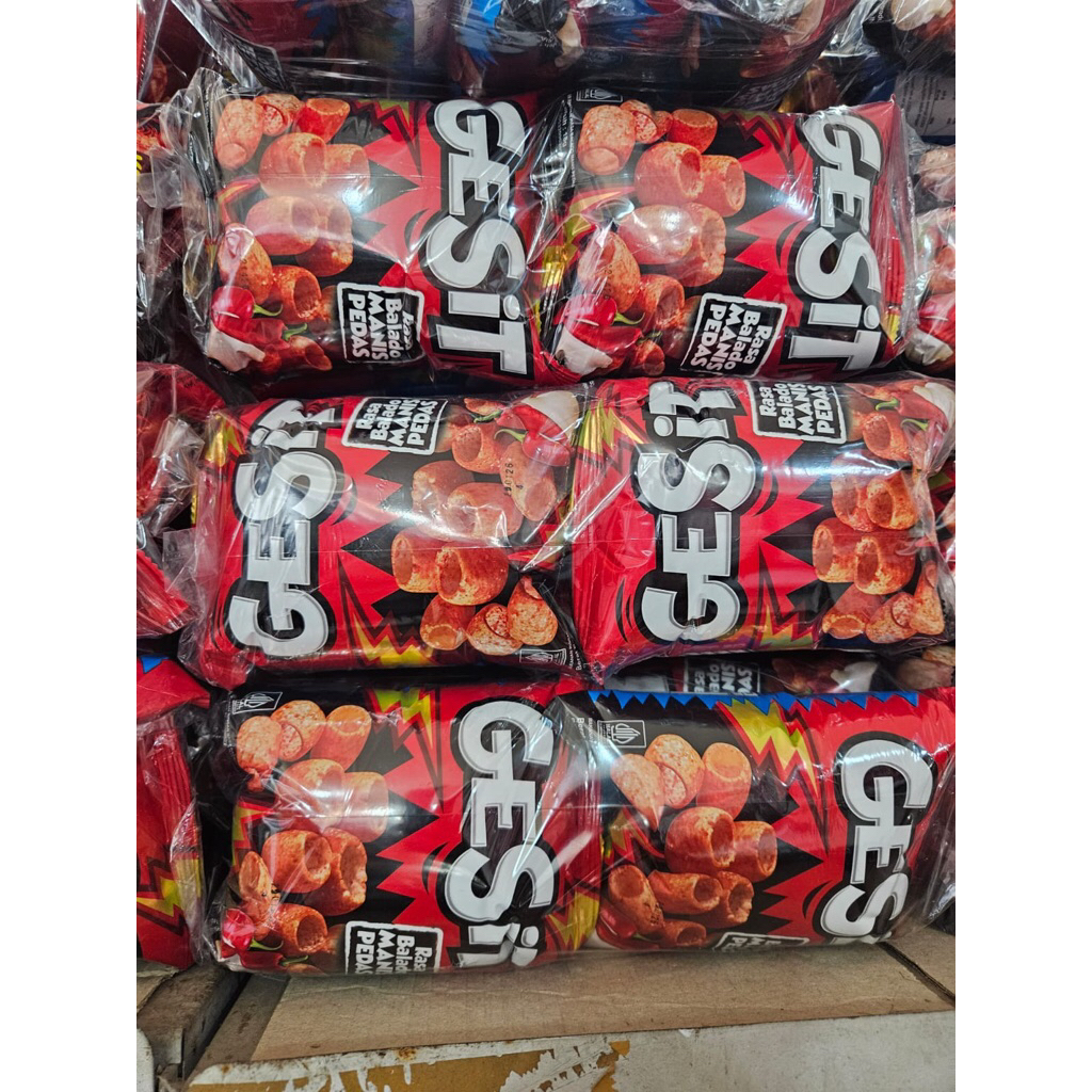 

snack gesit viral berhadiah snack ciki pedas manis balado gurih 10pccs