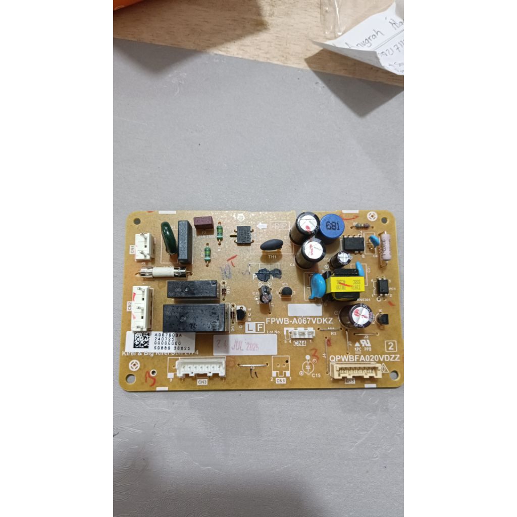 modul kulkas Sharp dua pintu