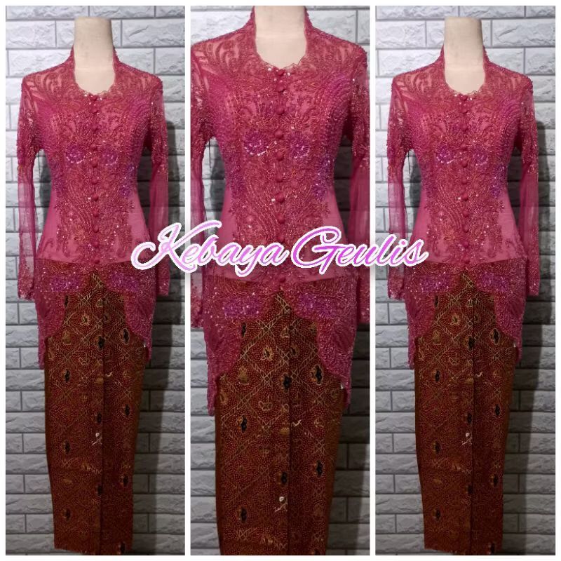 set kebaya merak warna gold kebaya besan / ibu hajat +longtorso dan rok batik sidomukti