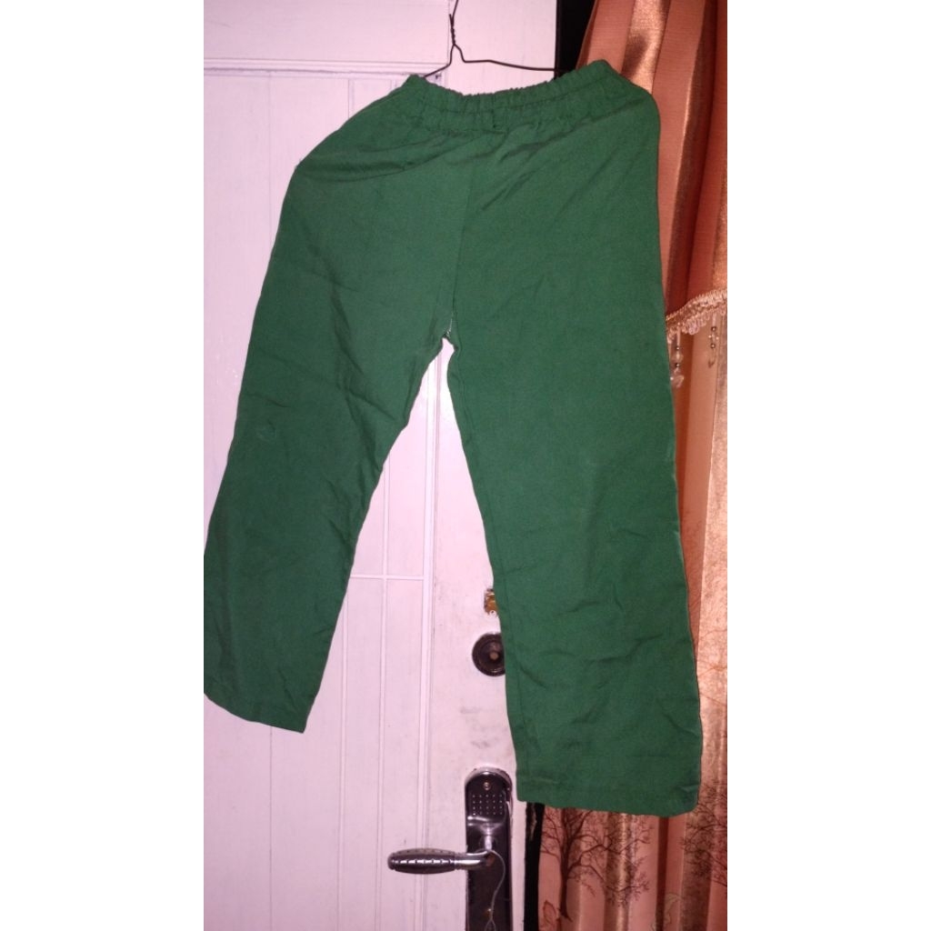 CELANA PANJANG RIJEK PRELOVED