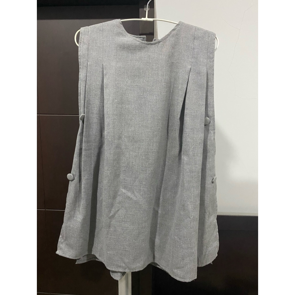 Vest | Rompi | Queenova / Hijab store Bandung | Preloved