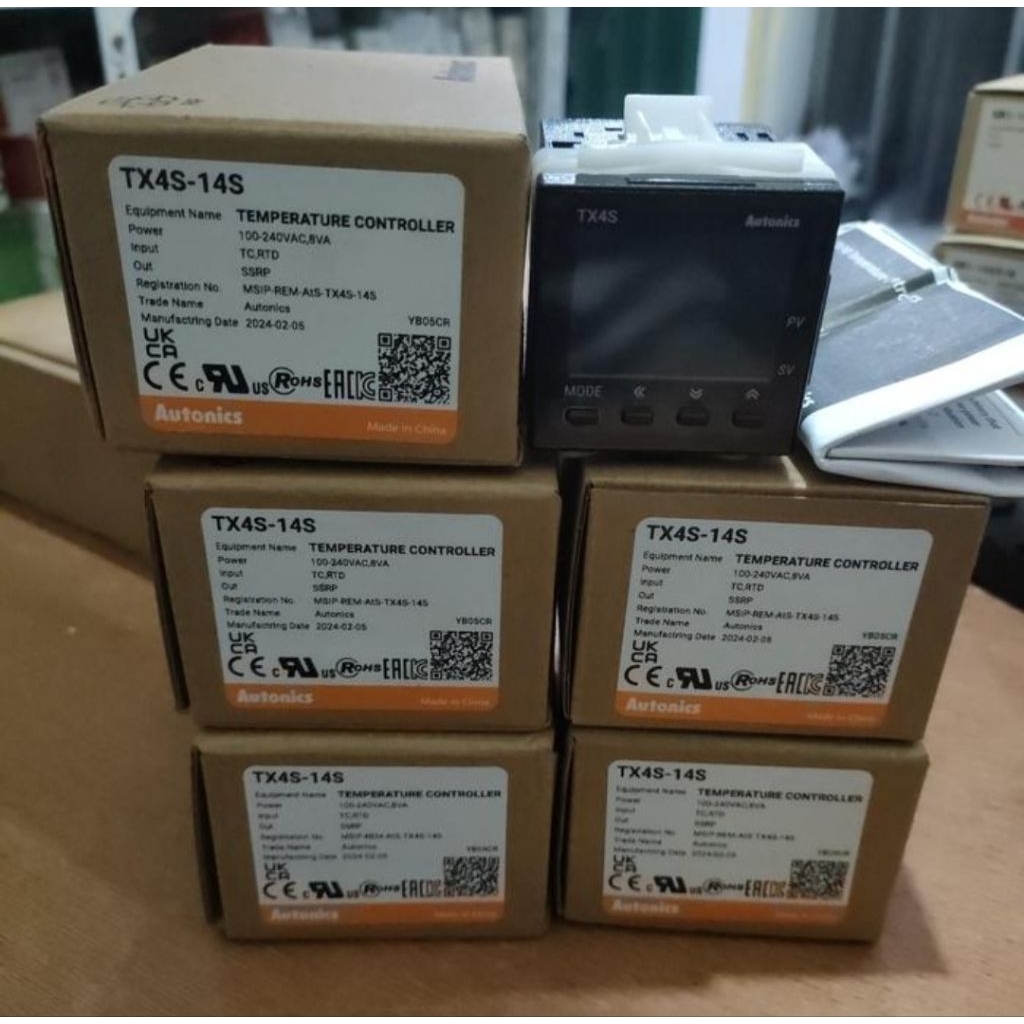 TEMPERATURE CONTROLLER AUTONICS TX4S-14S/TX4S-14S AUTONICS