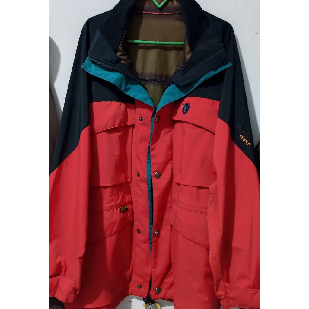 Jaket Black Yak Goretex