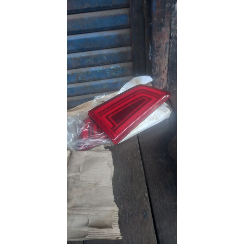 stoplamp bagasi daihatsu ayla