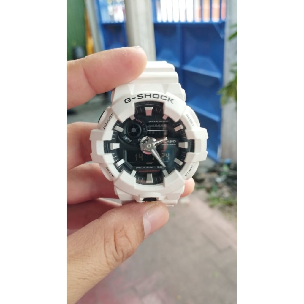Jam G shock GA 700 Second