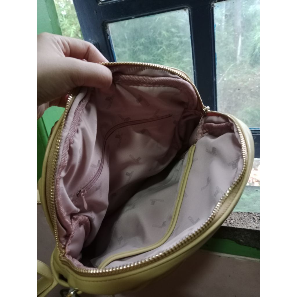 PRELOVED‼️Tas Elizabeth Original