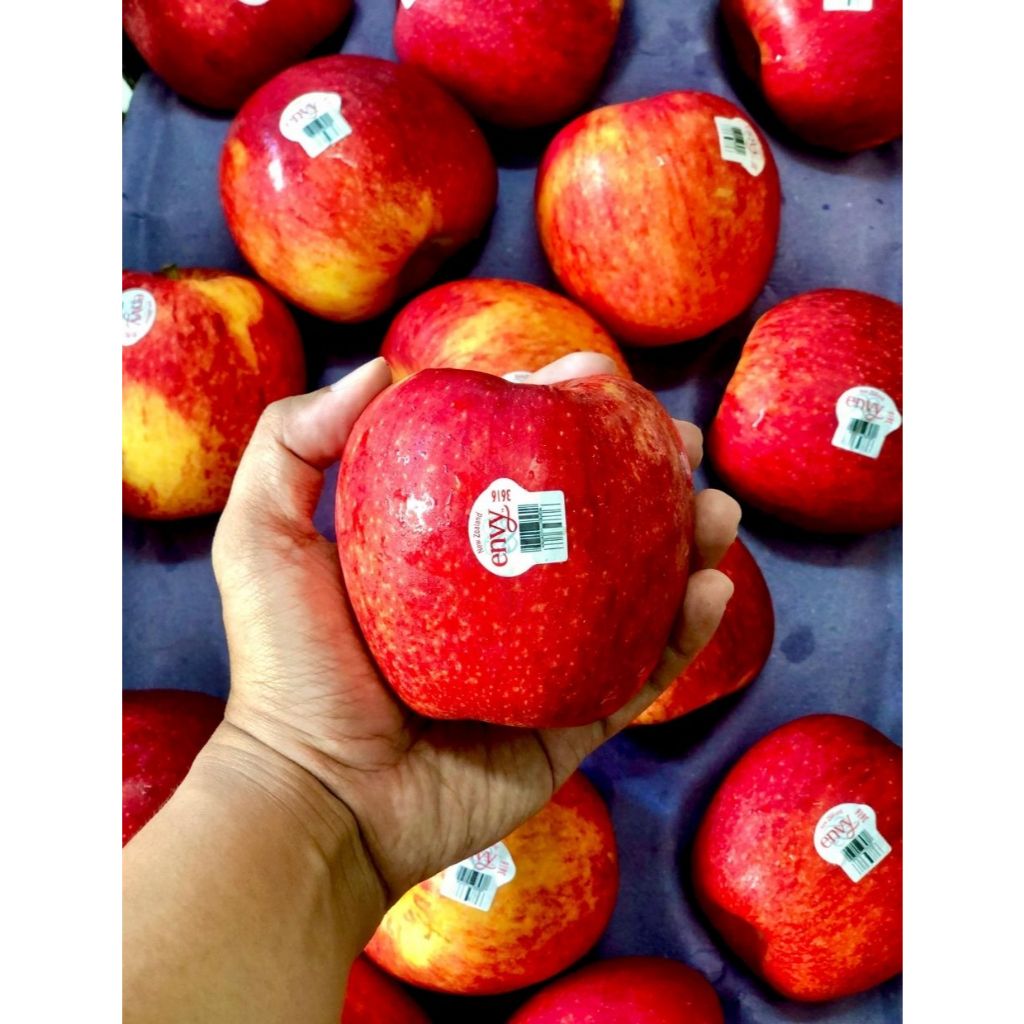 

APEL ENVY (MANIS GARING MURAH MANTAP) */- 1000gram