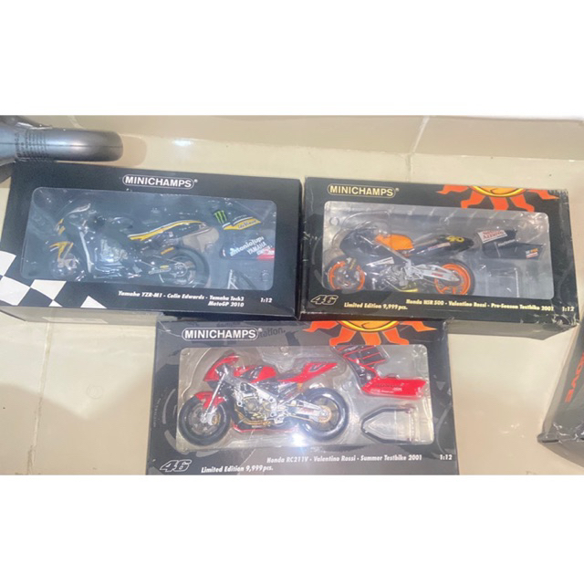 Diecast Minichamps Valentino Rossi & Colin Edwards MotoGP