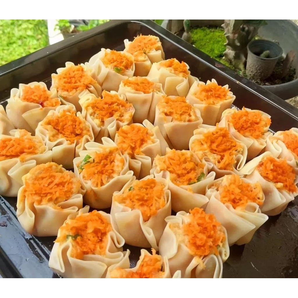 

DIMSUM , AYAM BEEF CRAB JAMUR UDANG TUNA KEJU MOZARELLA ISI - 10PCS