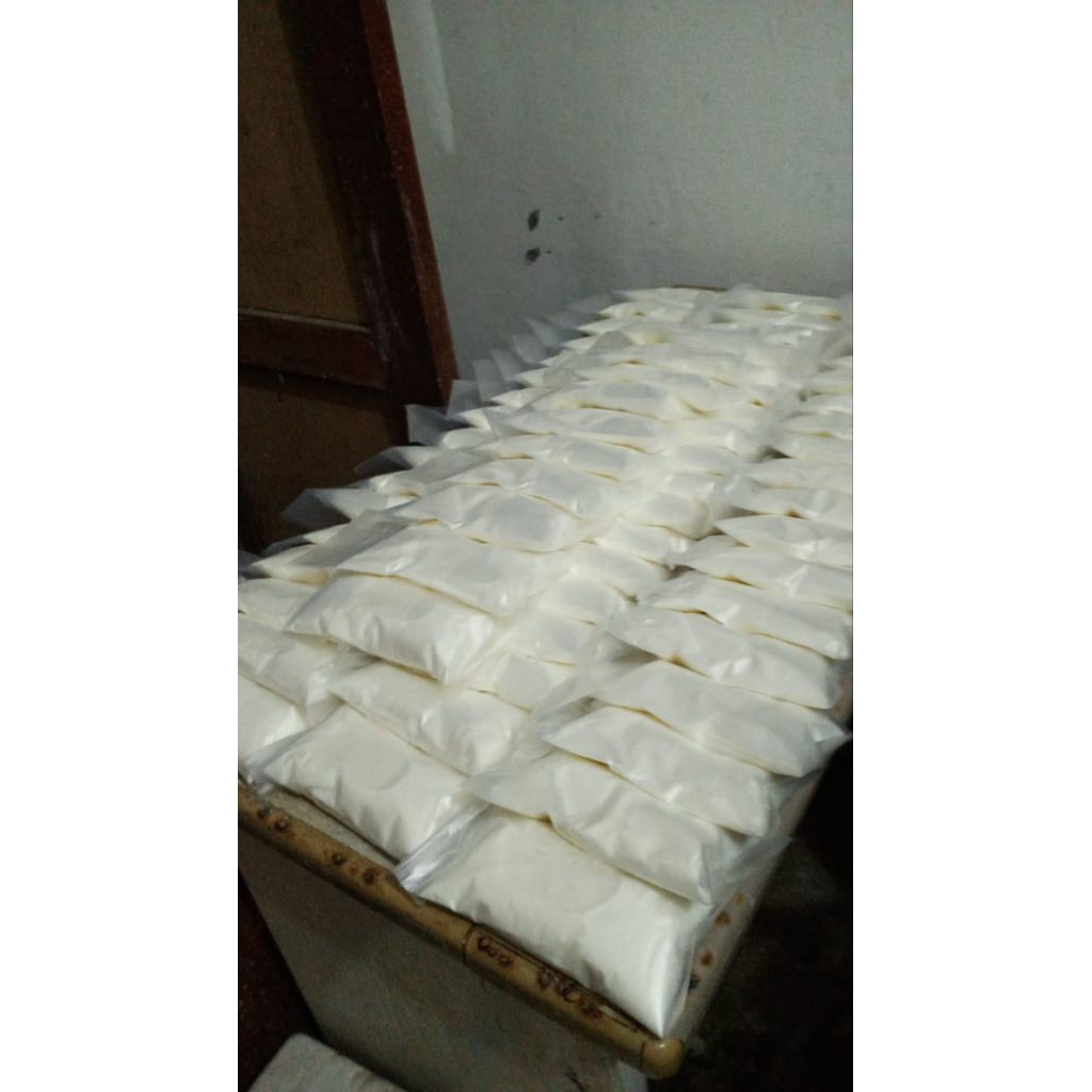 

Susu kambing murni etawa