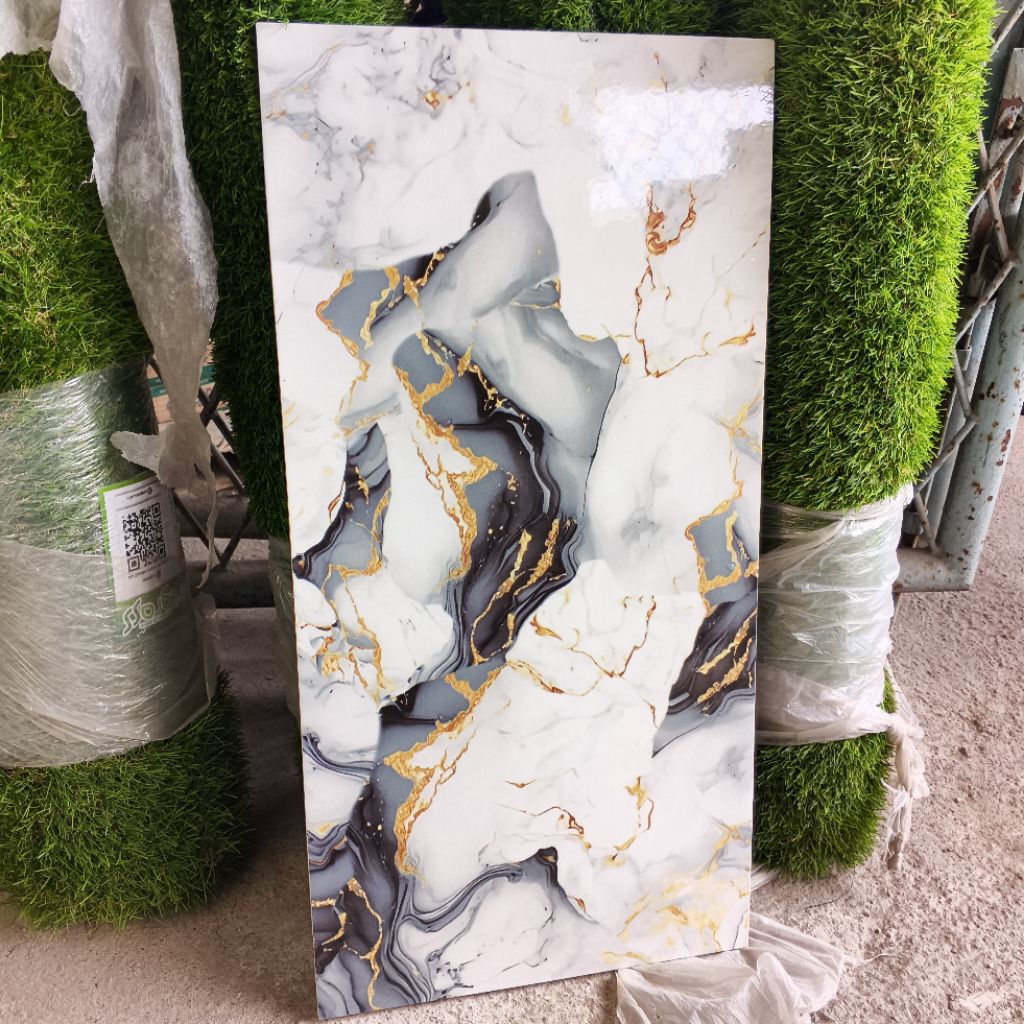 keramik 30x60 marmer gold (glossy)/ keramik dinding/ keramik dinding kamar mandi